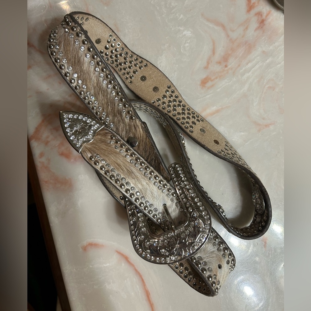 Western leather belt.